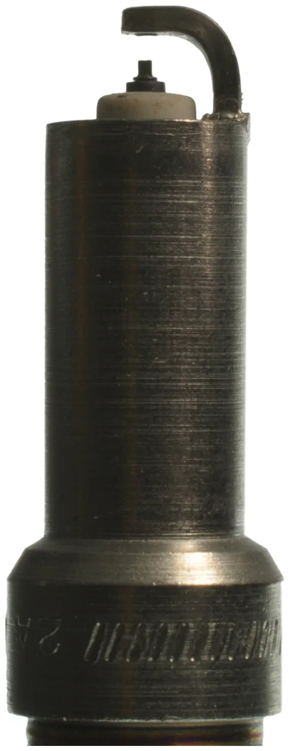 7989 – CHAMPION Spark Plug, OE Replacement Single